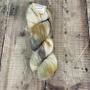 Hand Indie Dyed Yarn Pandia's Jewels 80% Alpaca 20% Acrylic 273yds Fossil Fluffy